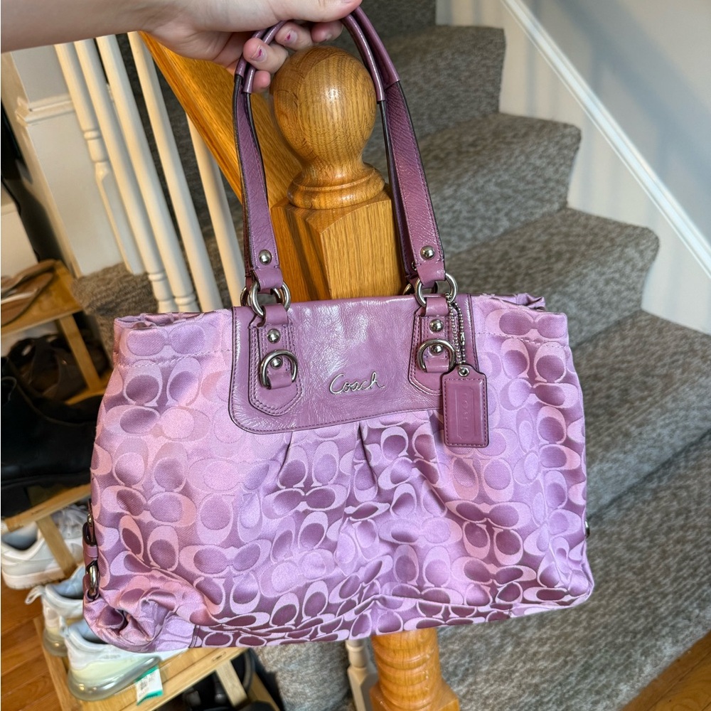 PINK/ LILAC COACH BAG